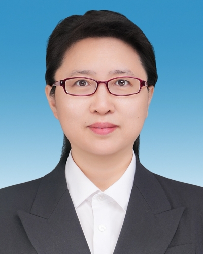 钟斌　湖南开放大学党委委员、副校长