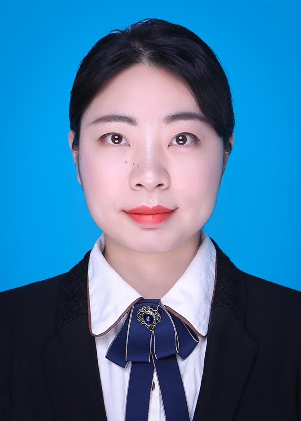 IMG_7465-刘娜 金融.jpg