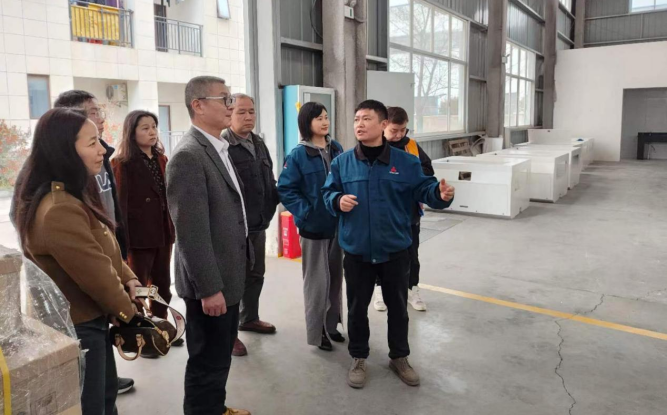 访企拓岗艾博特.png