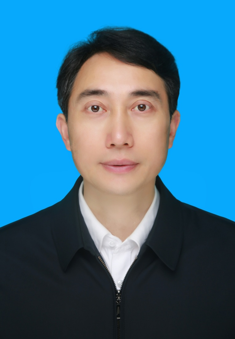 曾伟1.png